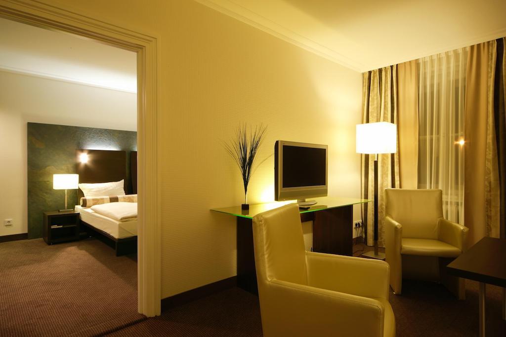 Hotel Am See Зальцгиттер Номер фото